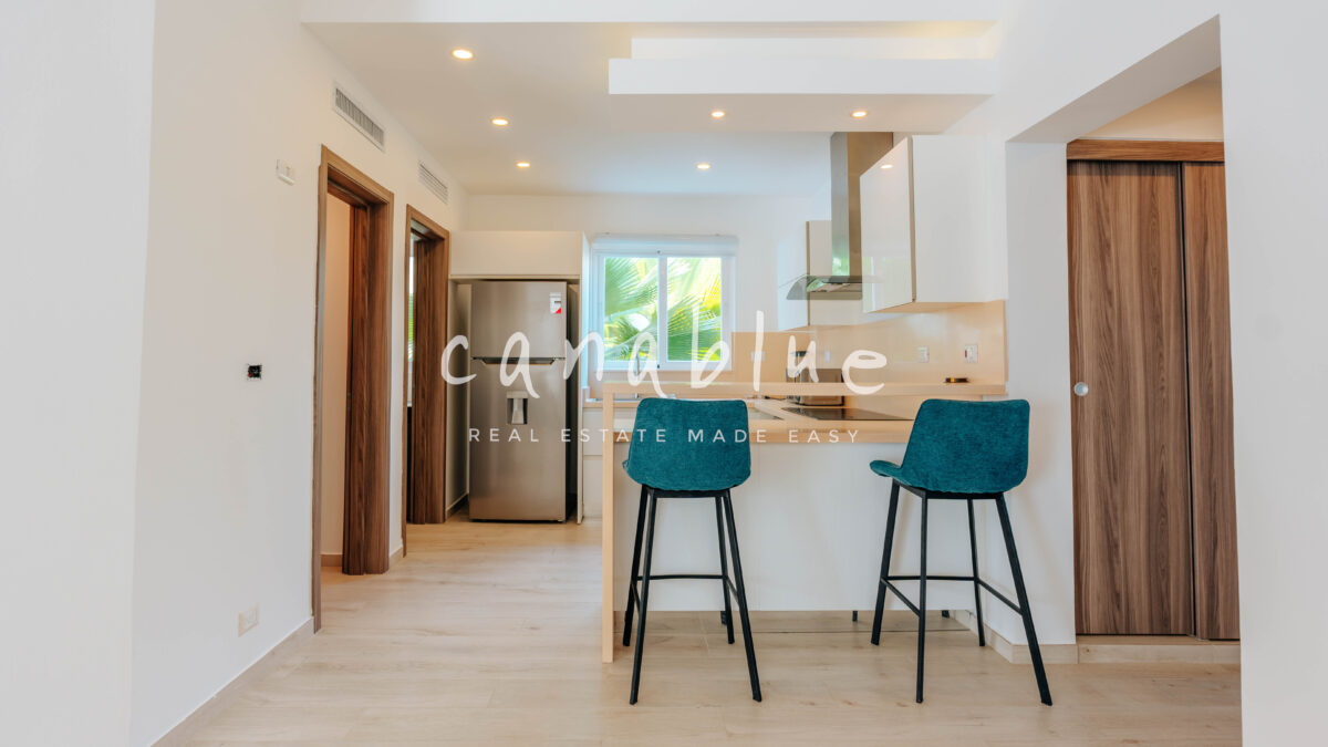 Coral View Tranquility: Luxury 2-Bedroom Condo for Sale — photo 11