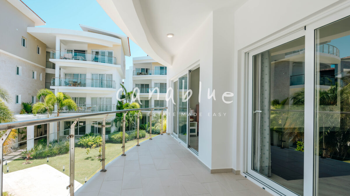 Coral View Tranquility: Luxury 2-Bedroom Condo for Sale — photo 10