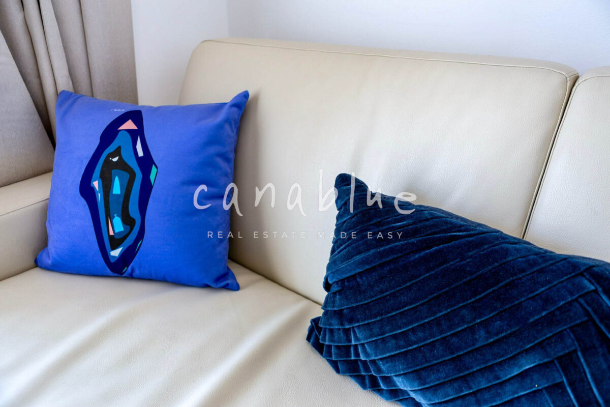 Beautifully Designed Cozy Condo — photo 5