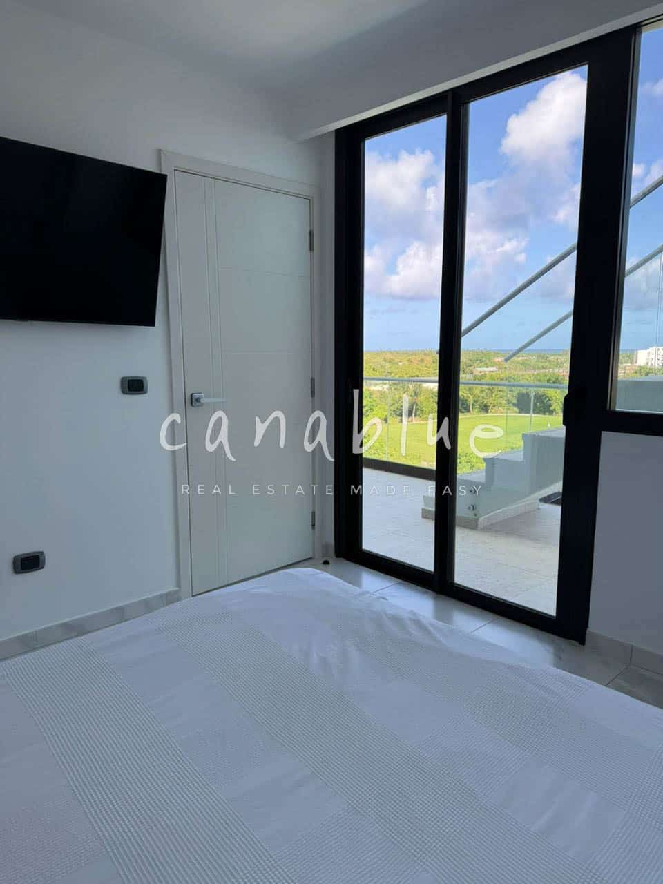 Stunning Penthouse in Cana Rock Star — photo 9