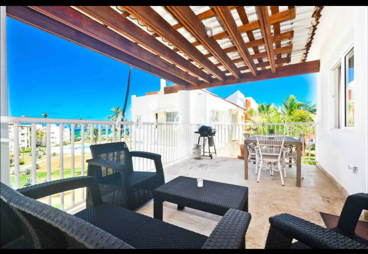 Ocean Front 4BDR Luxe Penthouse — photo 2