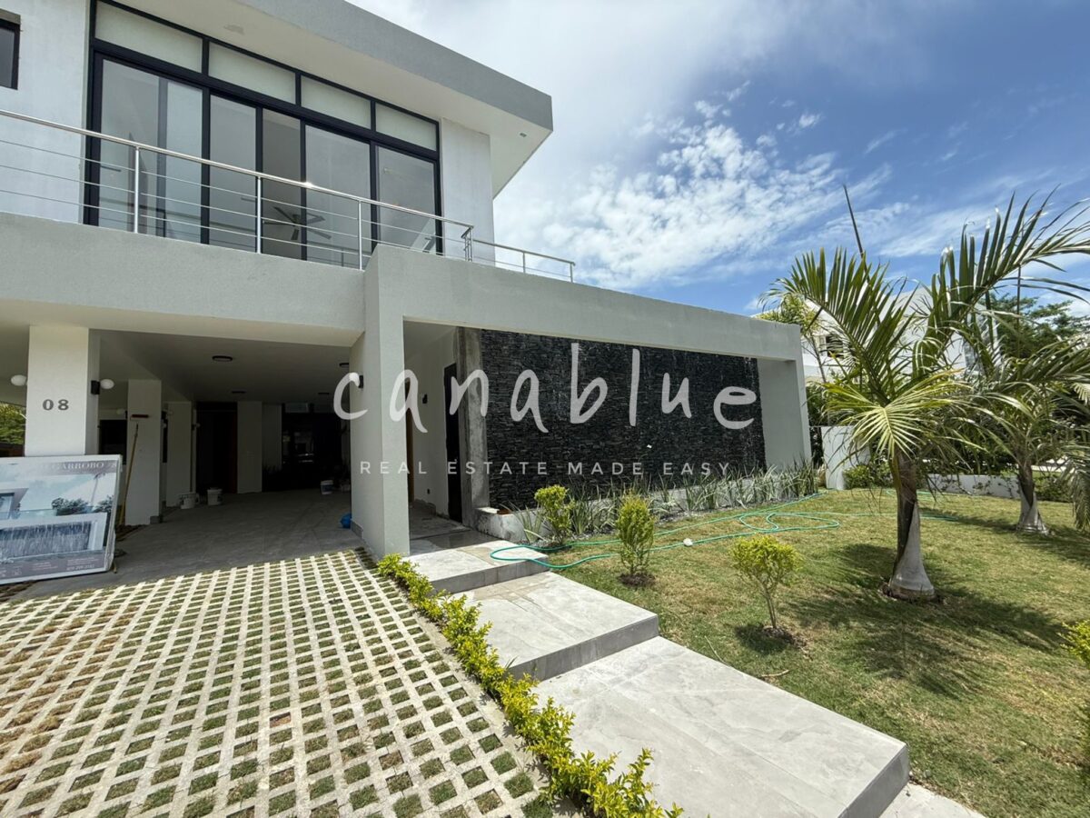 Modern Signature Villa in Prime Location — photo 2