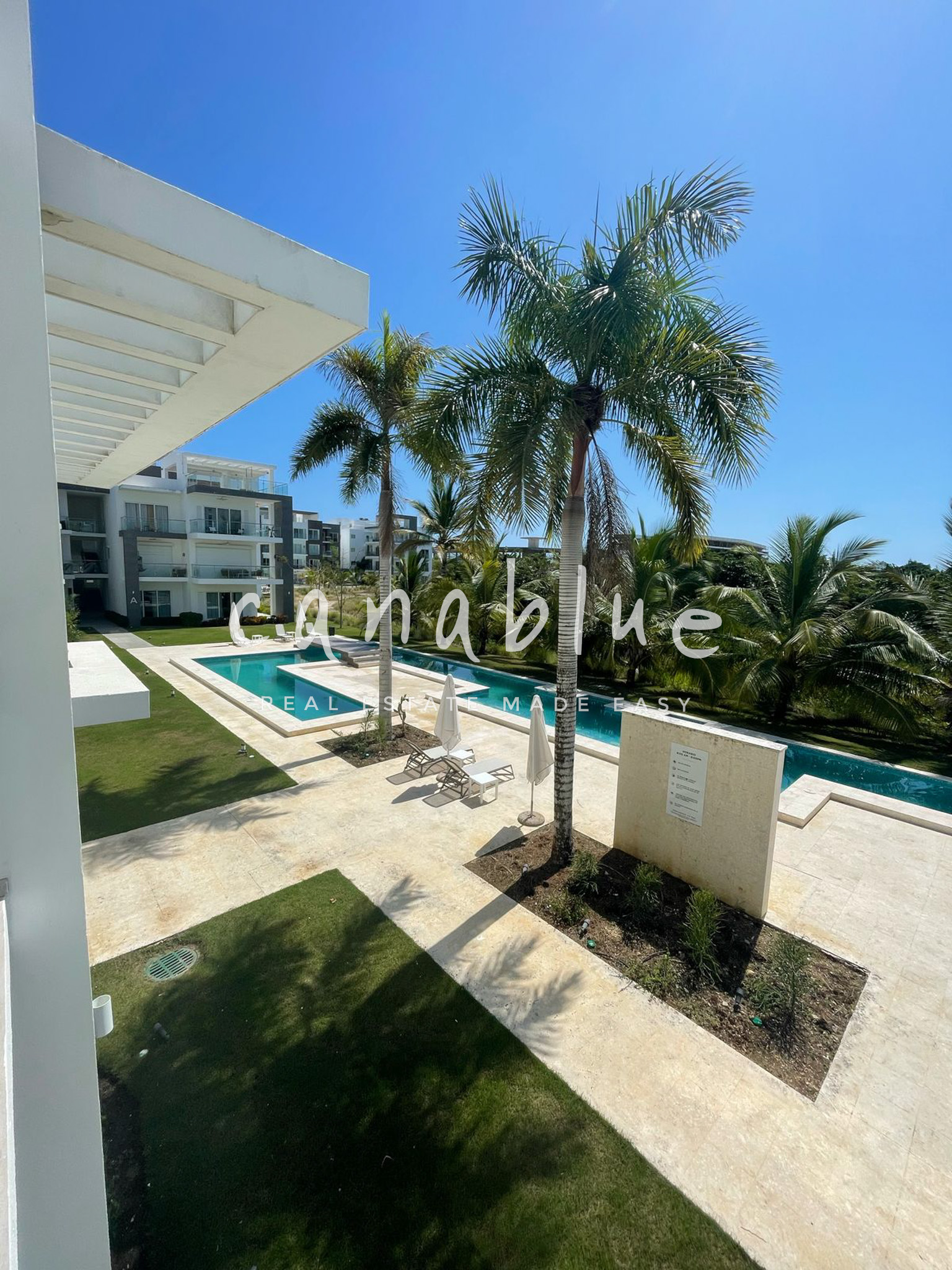 Caribbean Breeze at Coral Bay I