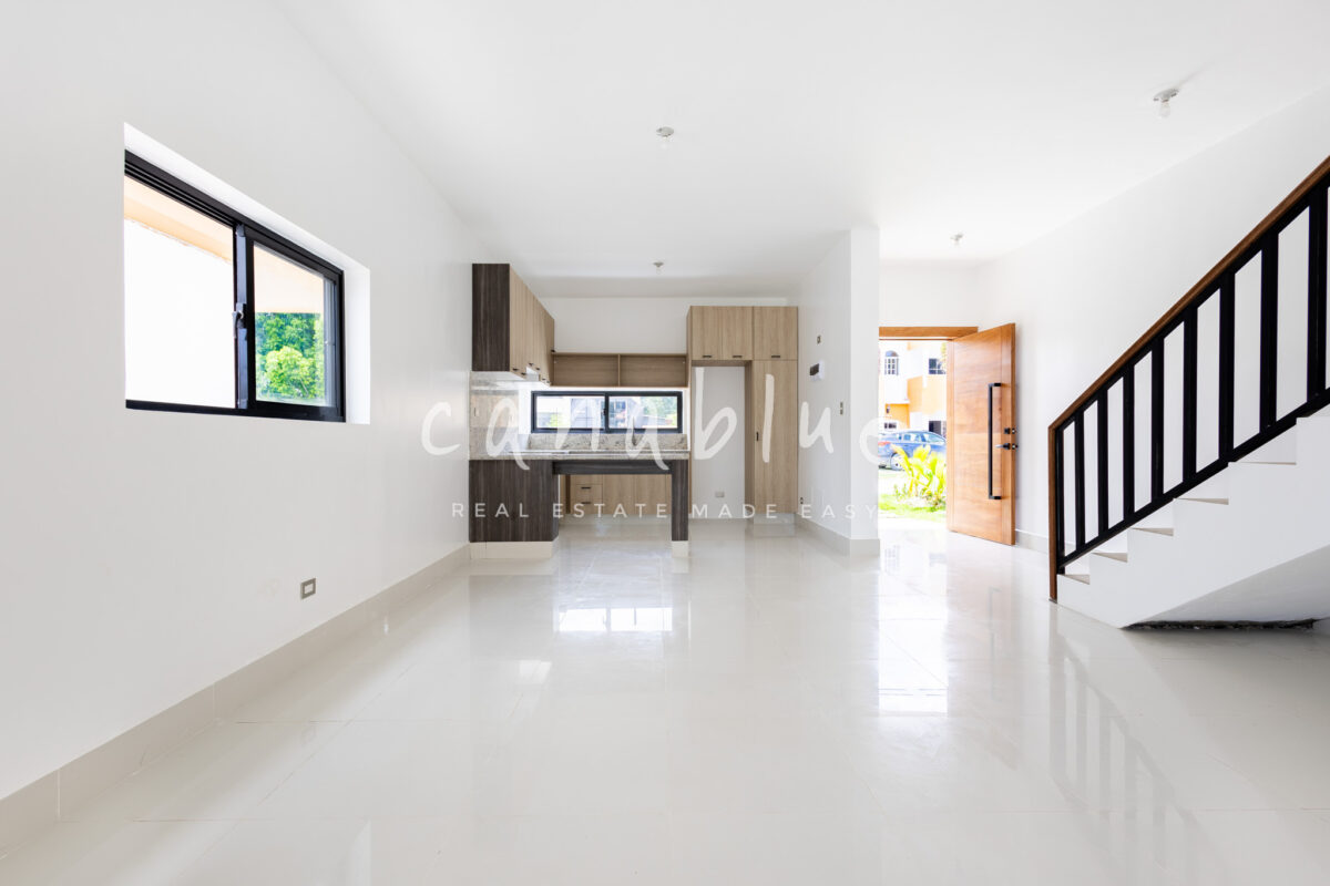 Tranquil Living Retreat Near Downtown — photo 9