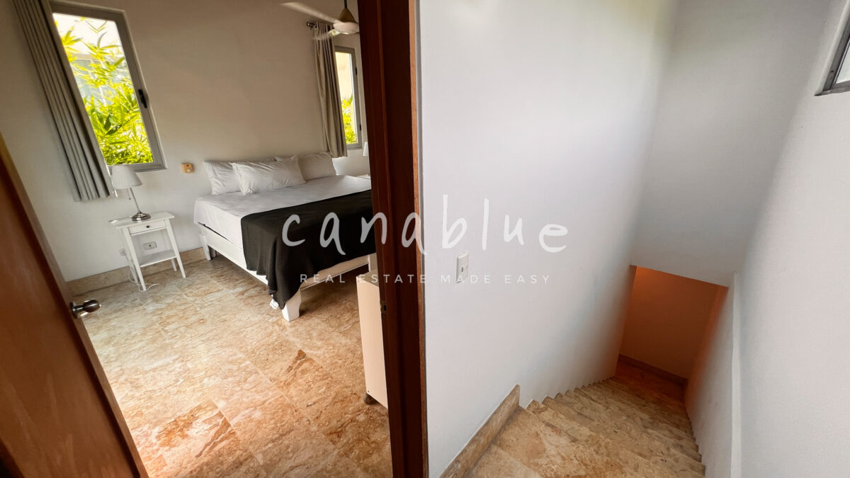 Bright Hideaway Duplex — photo 11