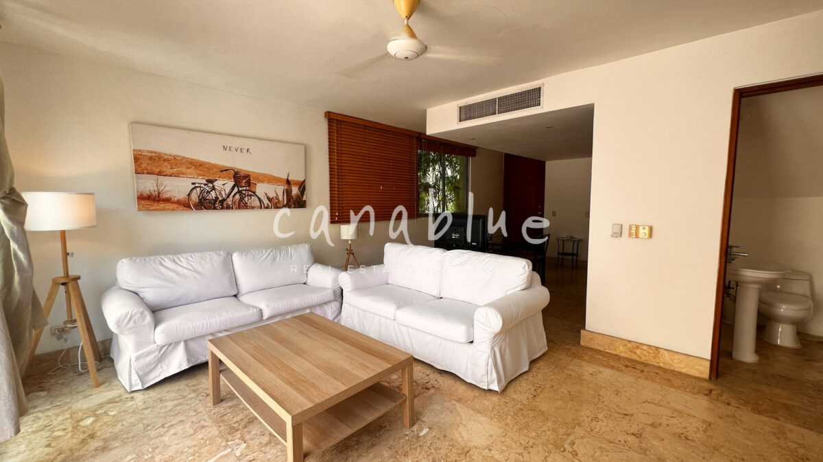 Bright Hideaway Duplex — photo 5