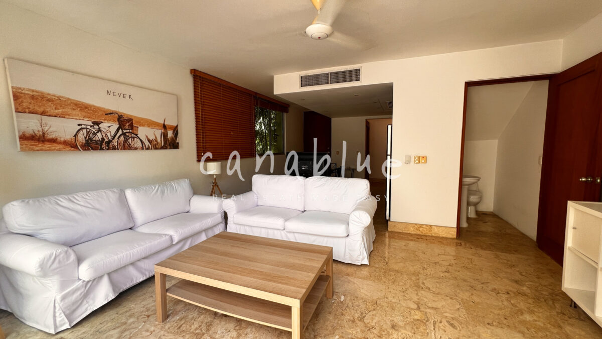 Bright Hideaway Duplex — photo 6