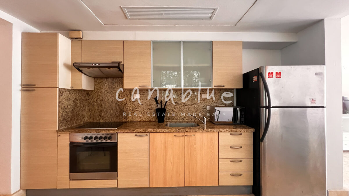 Bright Hideaway Duplex — photo 10