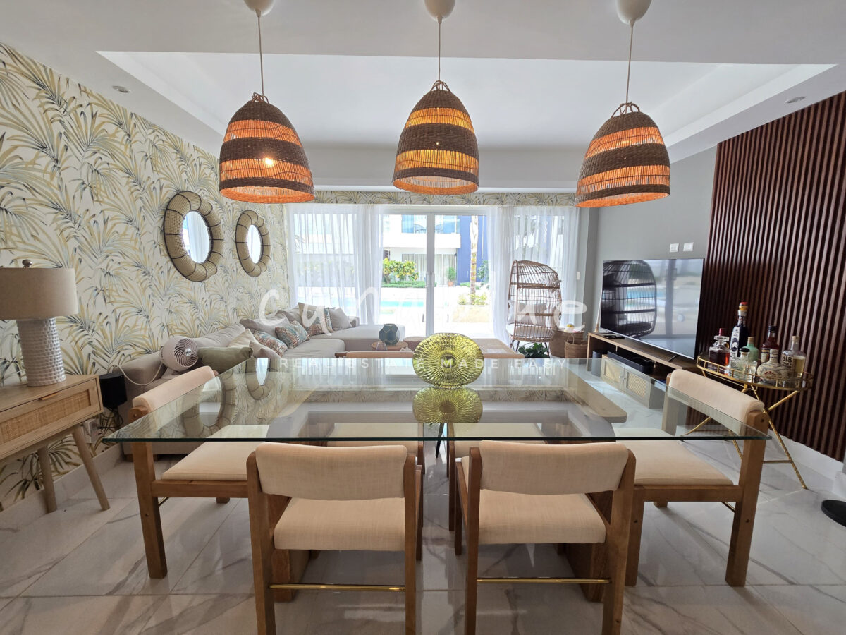 Poolfront Living Condo at Las Canas — photo 5