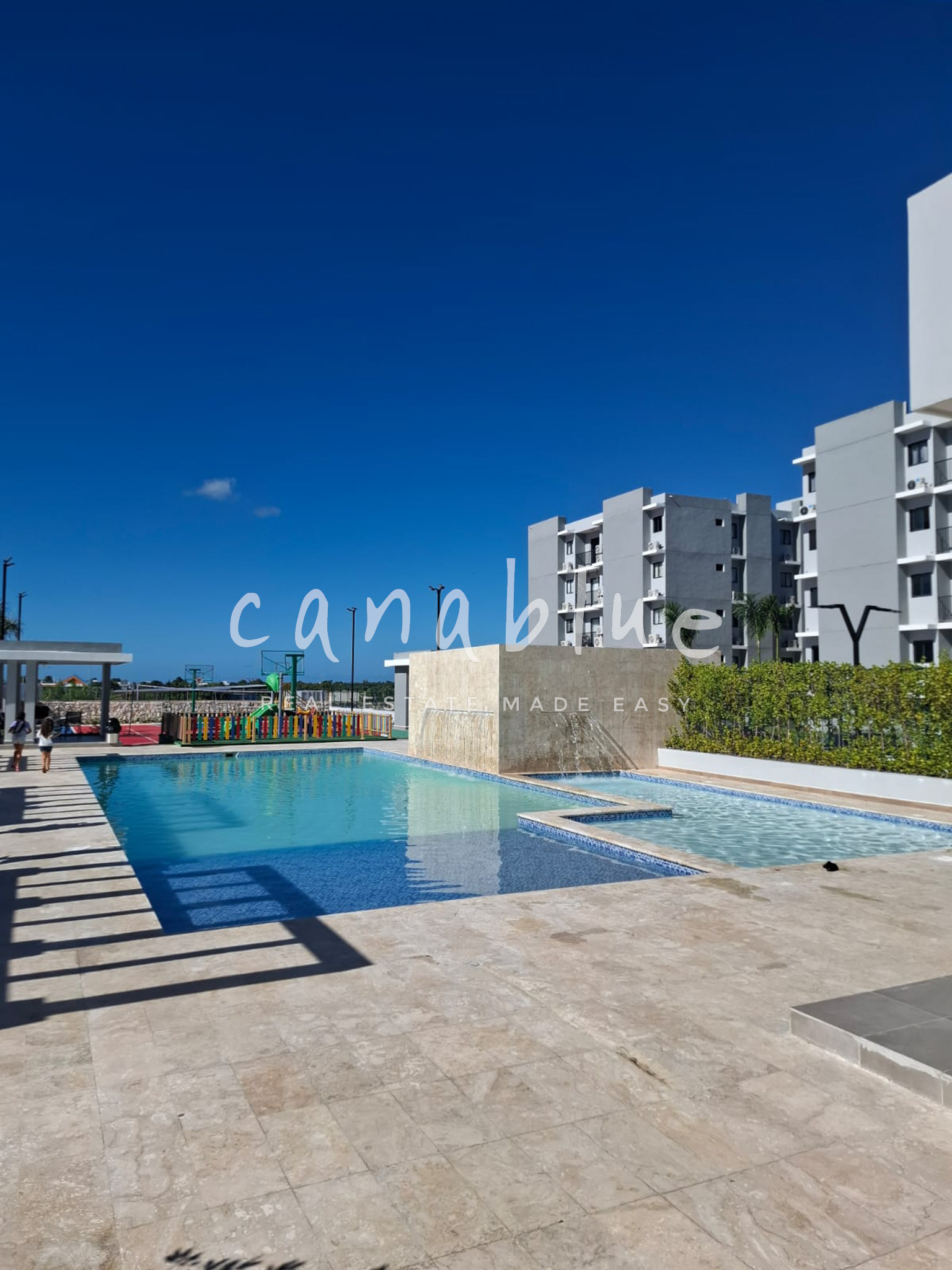 Bright 2BDR Condo at Jardines III
