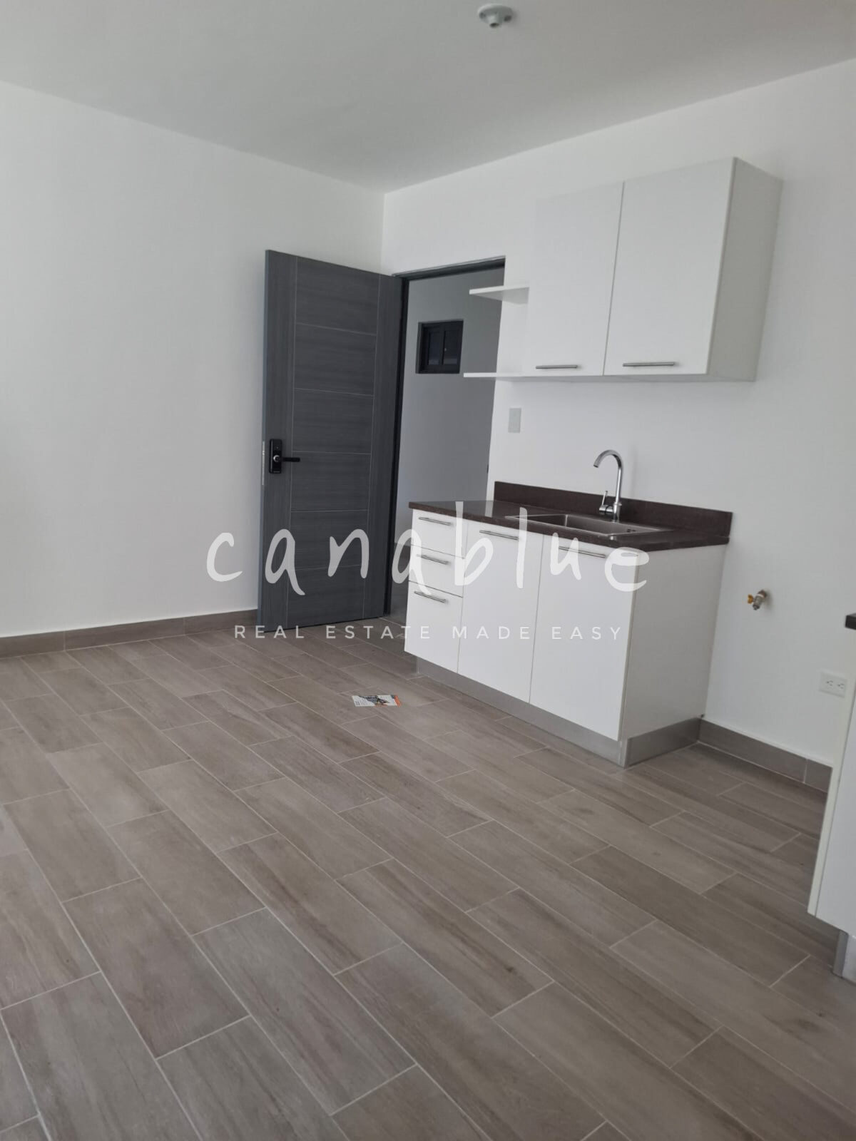 Bright 2BDR Condo at Jardines III — photo 4