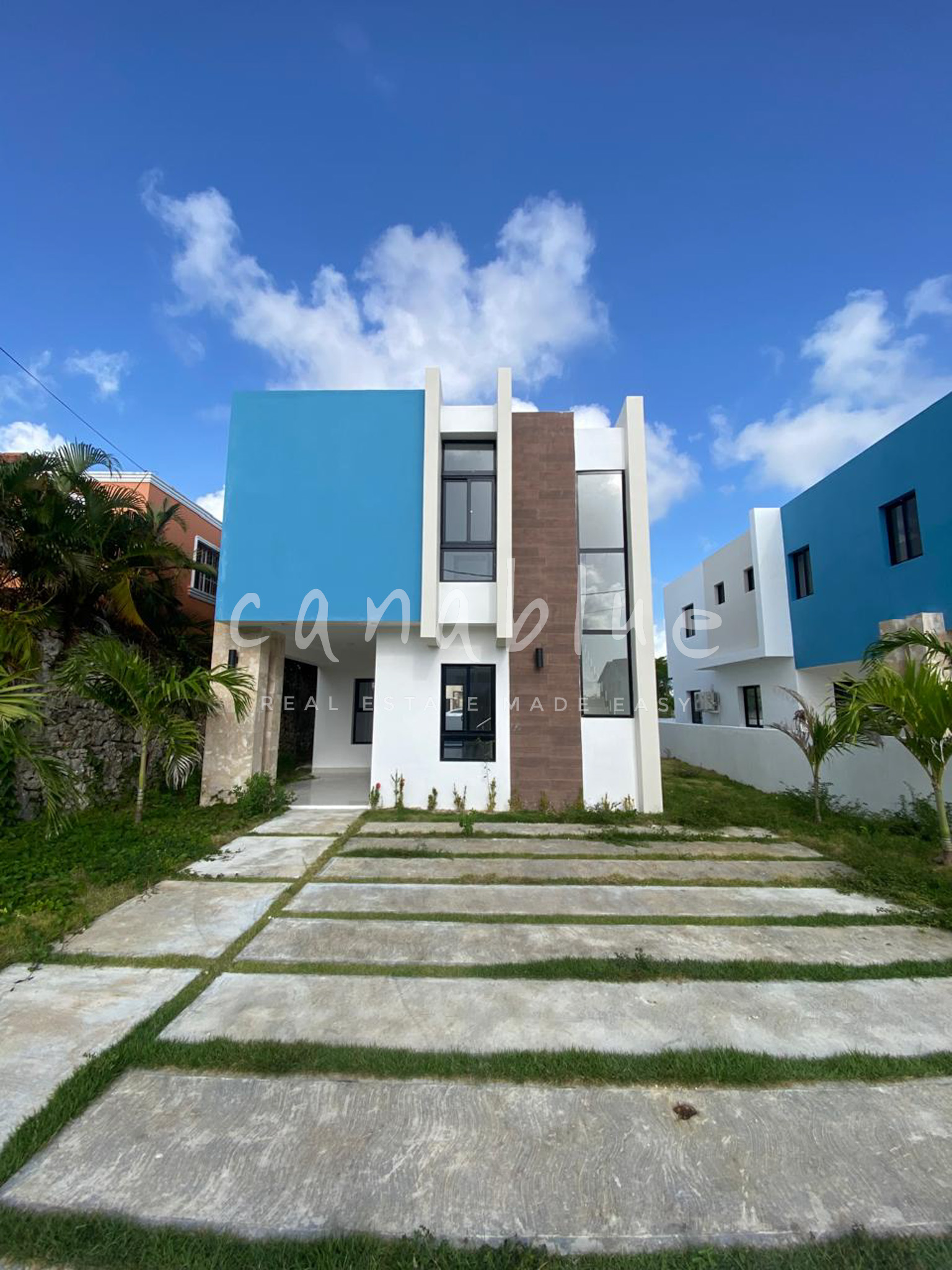 Modern 3-Bedroom Villa with Private Pool