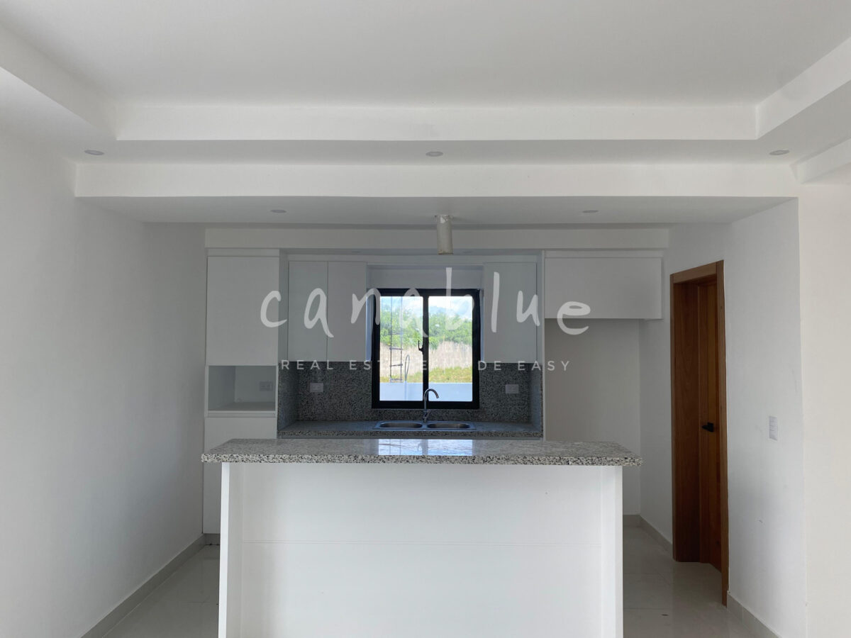Modern 3-Bedroom Villa with Private Pool — photo 8