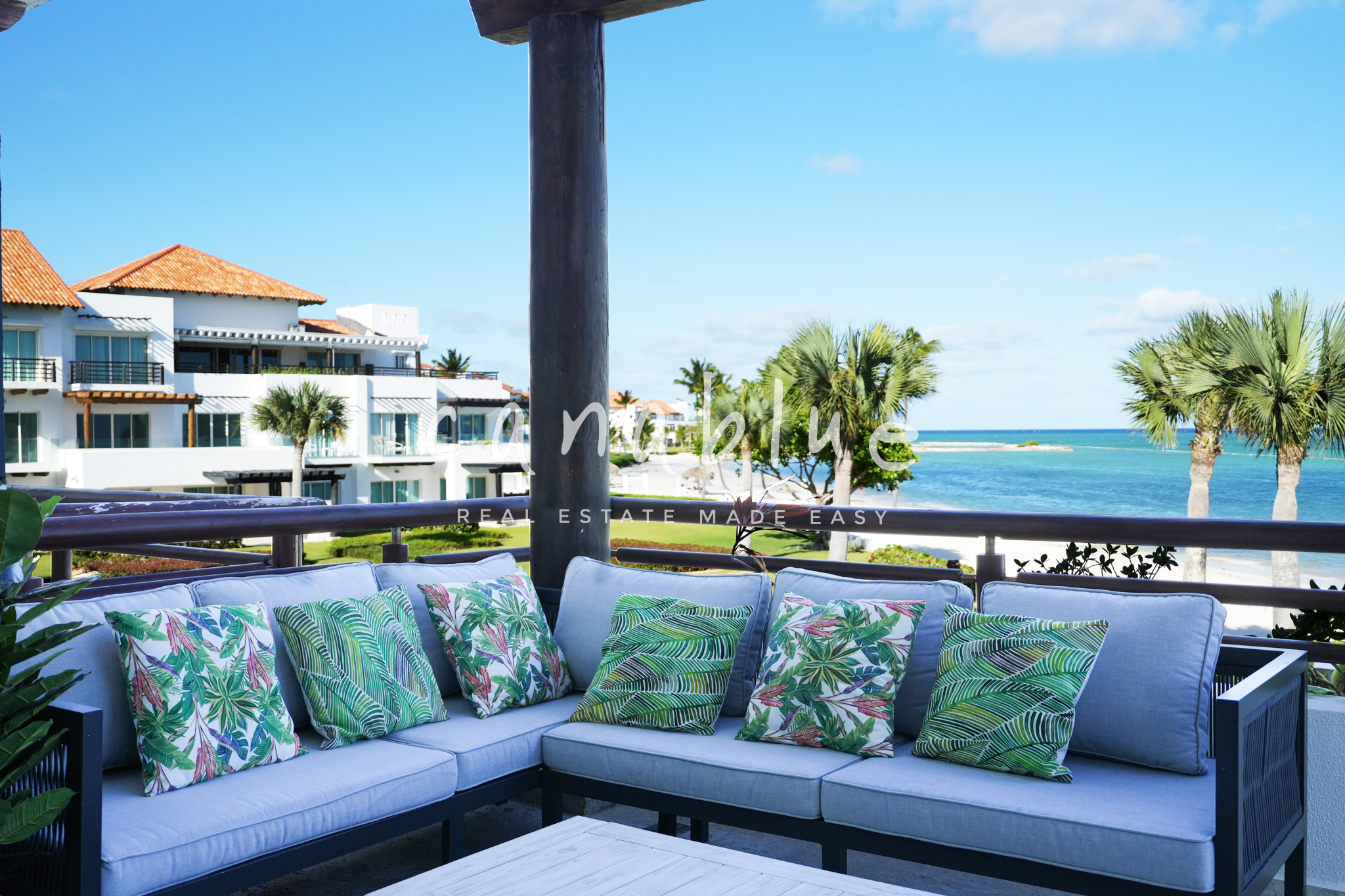 Oceanfront Retreat at Punta Palmera