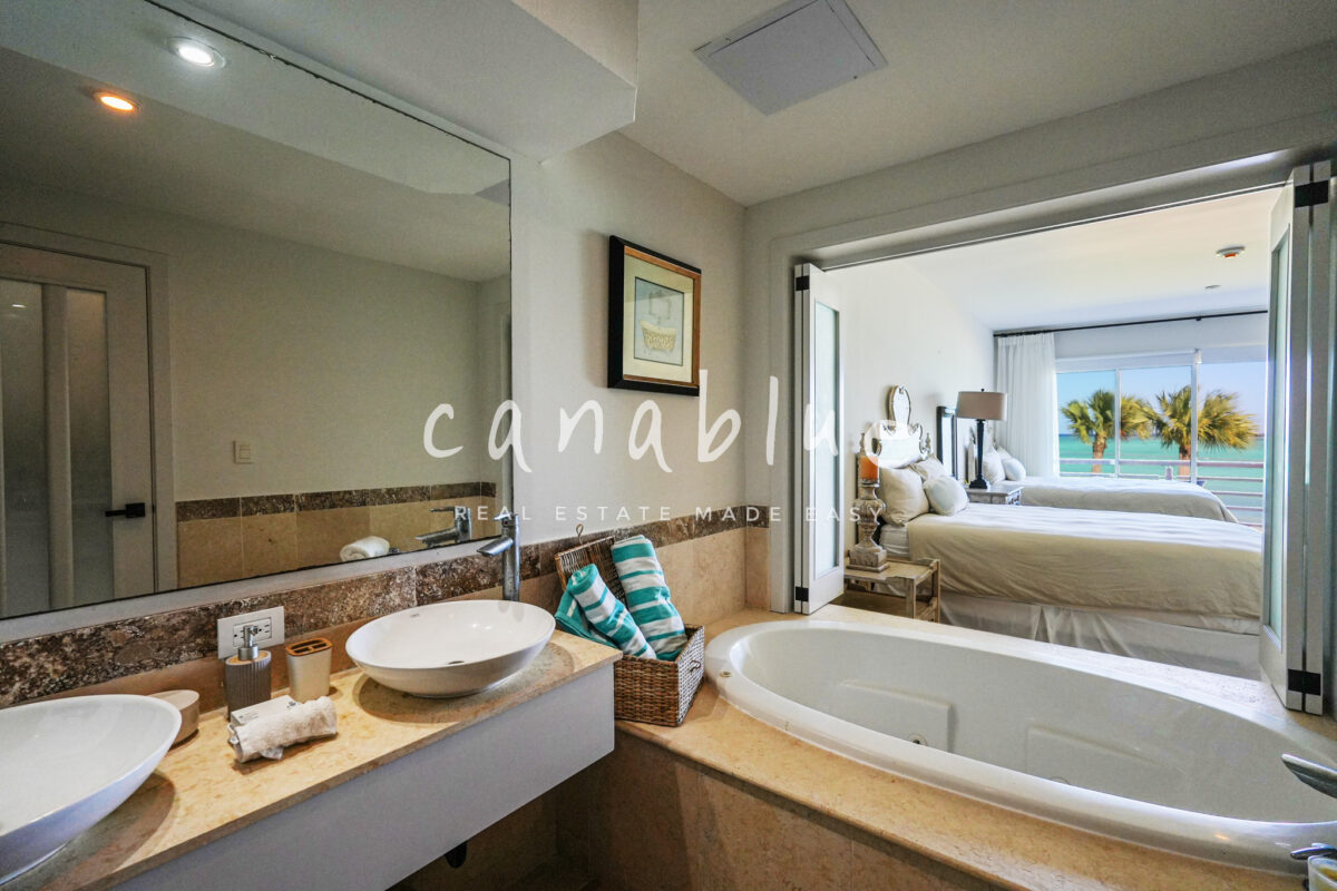 Oceanfront Retreat at Punta Palmera — photo 9