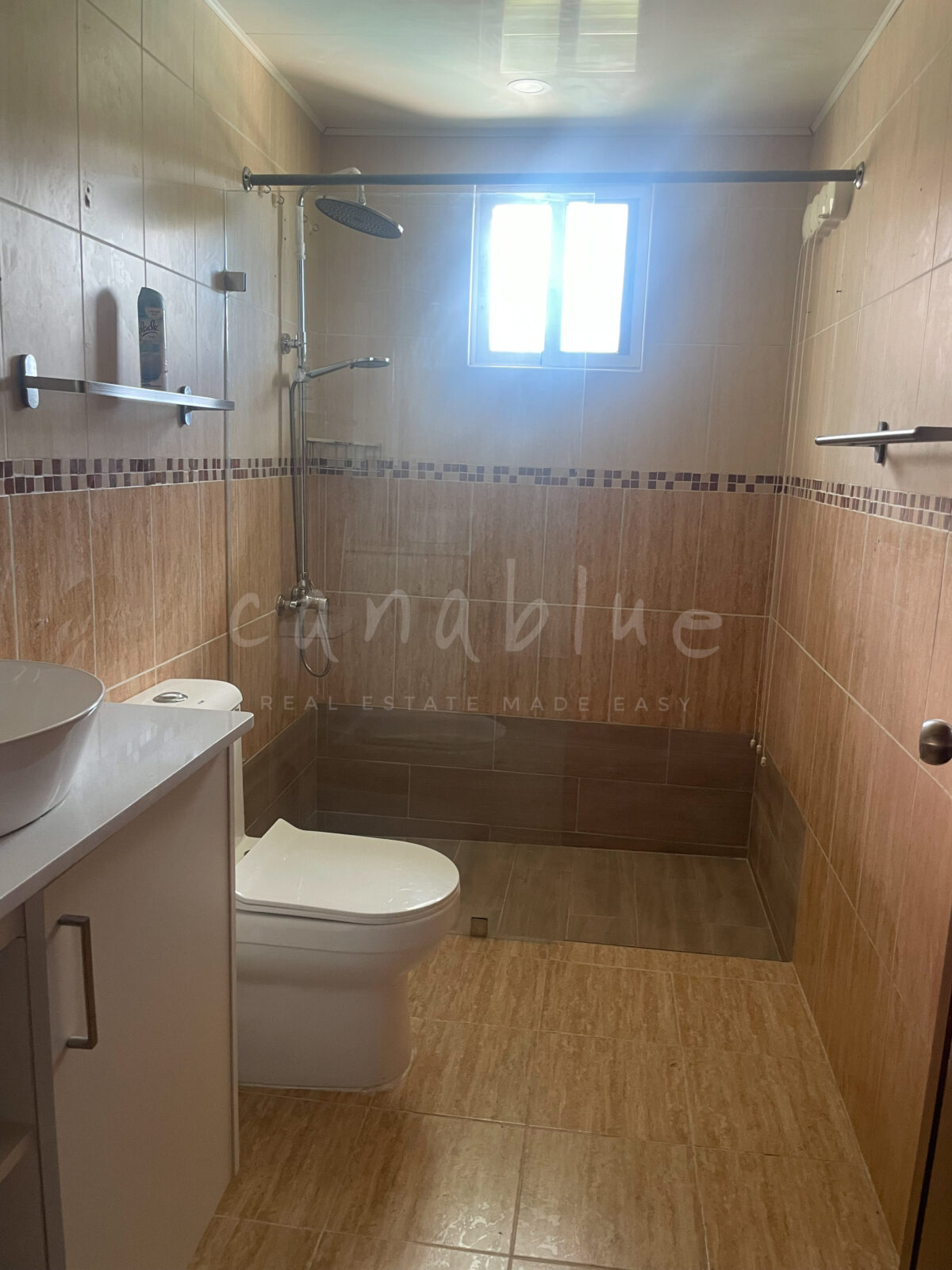 Mar de Cocotal Modern Furnished Condo — photo 9