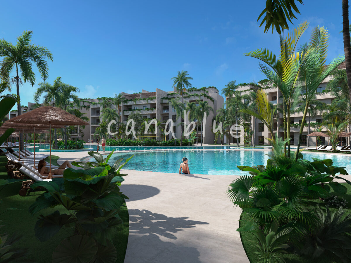Poolside Retreat in Secret Garden — photo 10