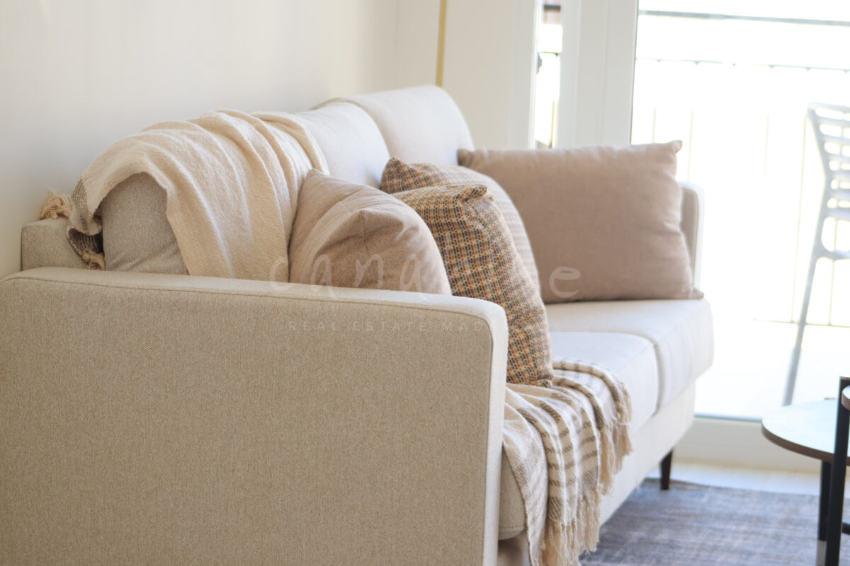 Comfortable 2BDR Condo at Reserva Real — photo 3