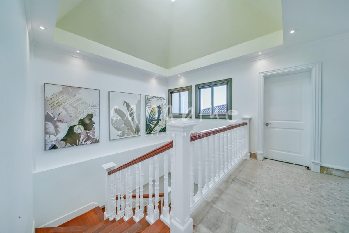 Marina Seaside Penthouse — photo 8