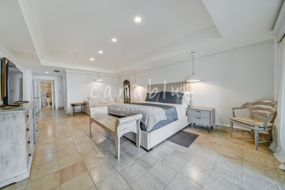 Marina Seaside Penthouse — photo 9