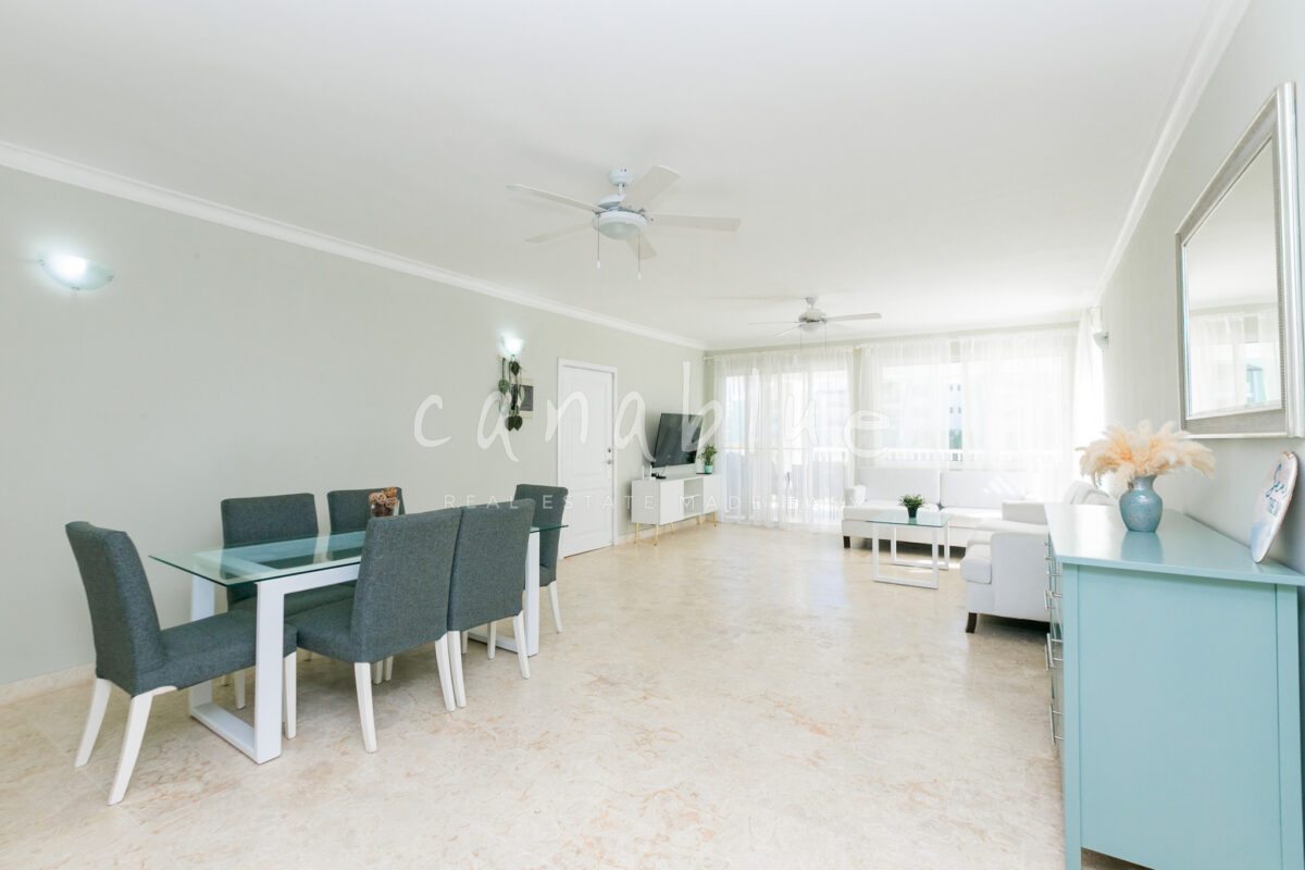 Serene Beachside Retreat — photo 2