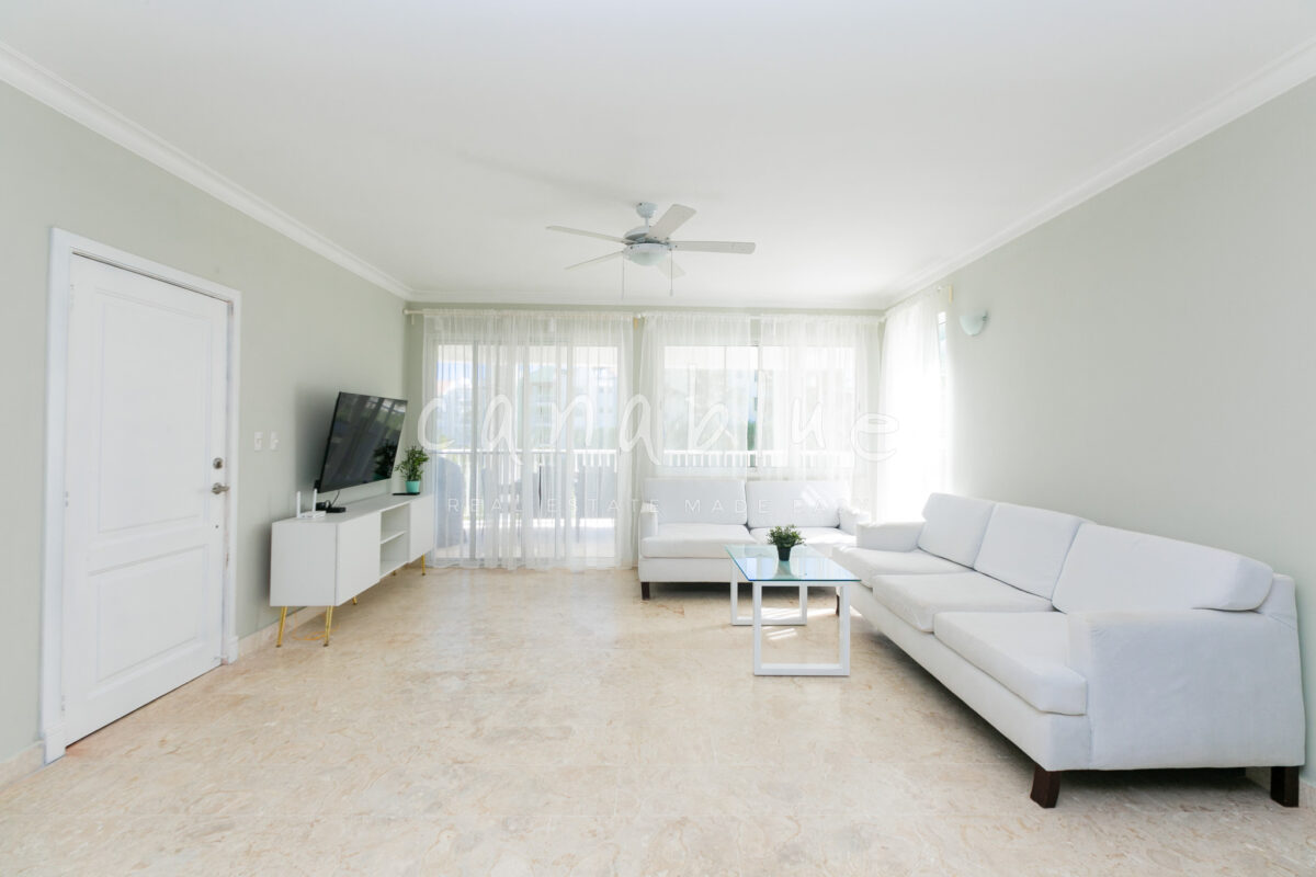 Serene Beachside Retreat — photo 3