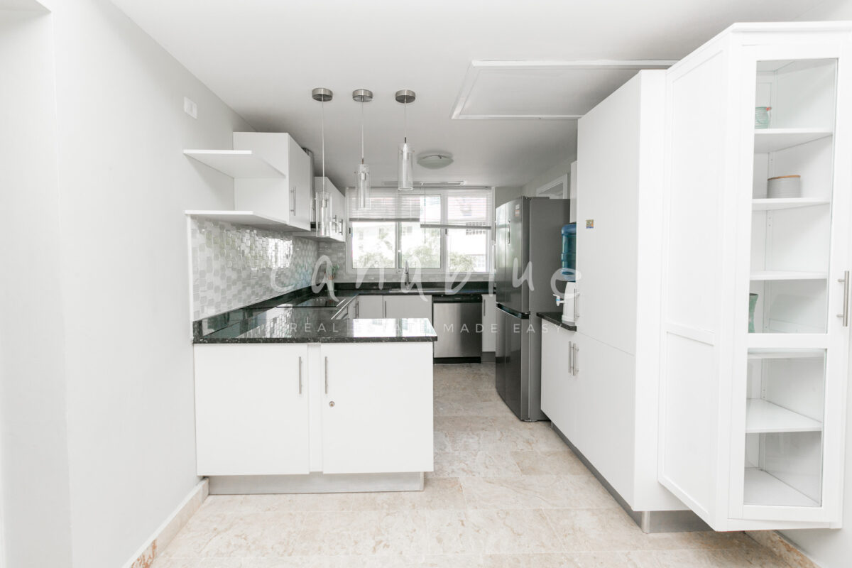 Serene Beachside Retreat — photo 10