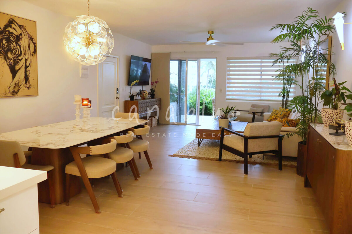 Beachfront Living Condo — photo 2