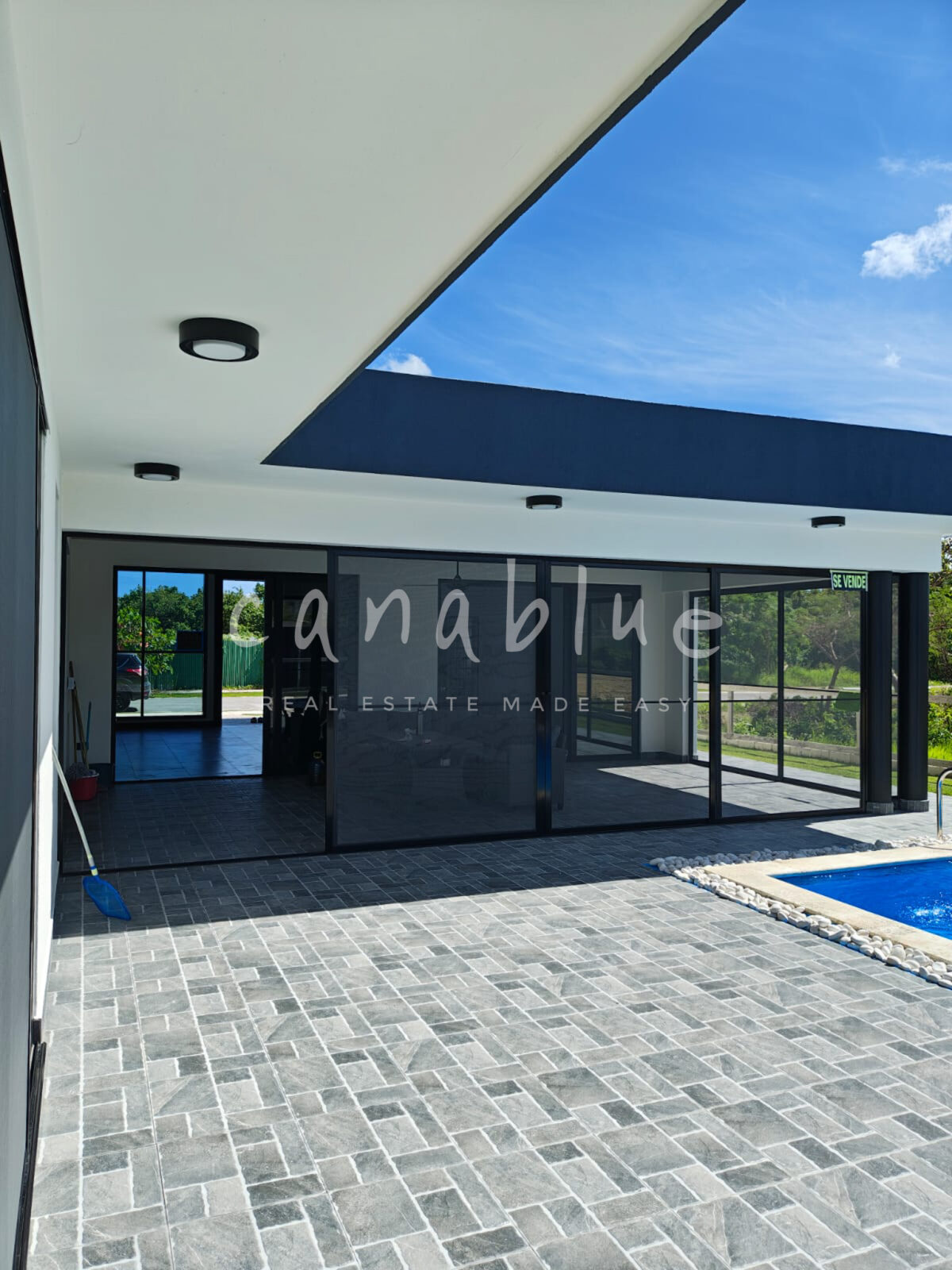 Caribbean Eden Poolside Living — photo 9