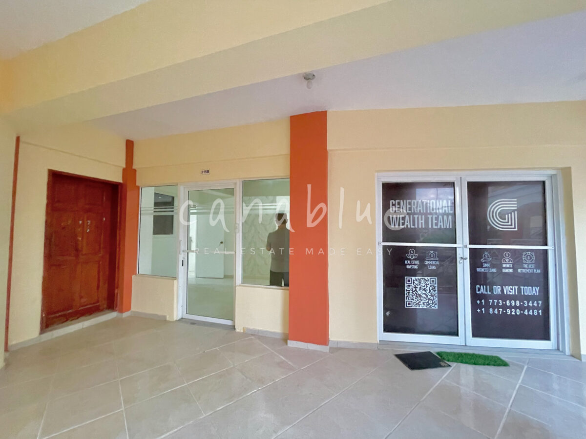 Plaza Corner Commercial Space — photo 3