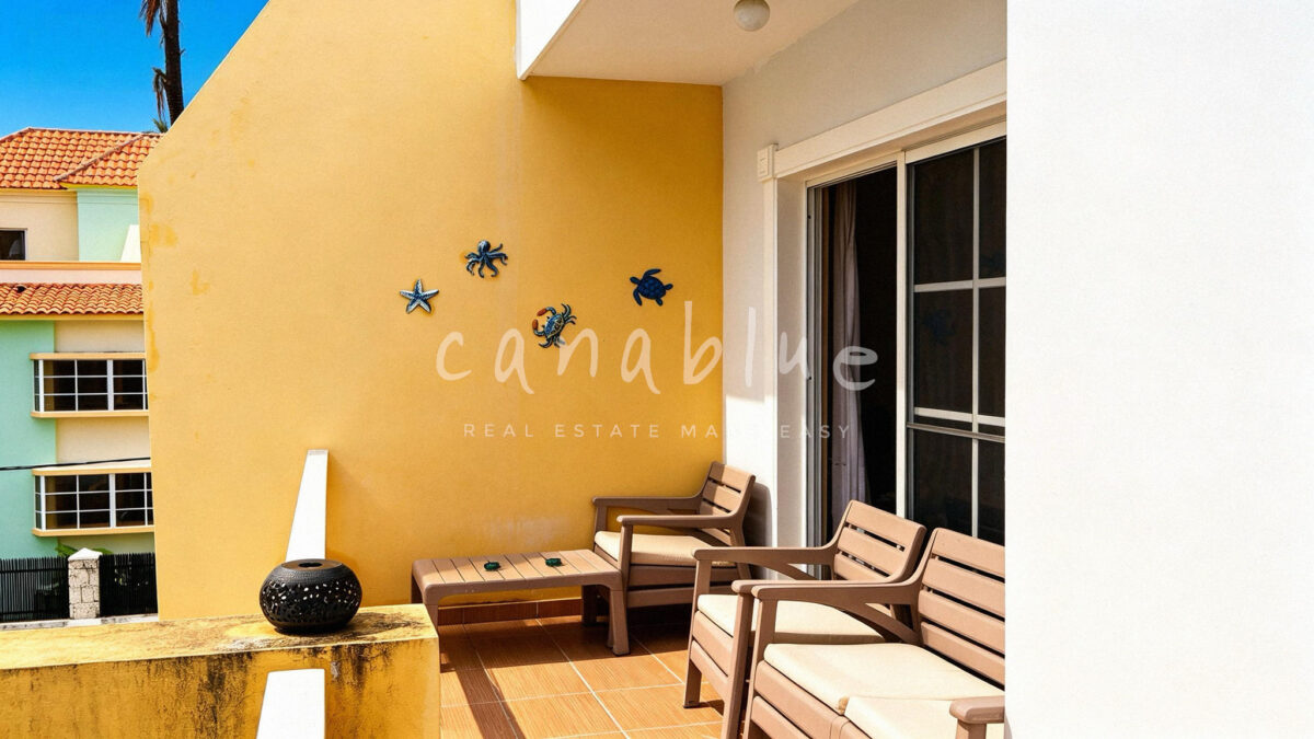 Coastal Terrace 3BR Apartment — photo 6