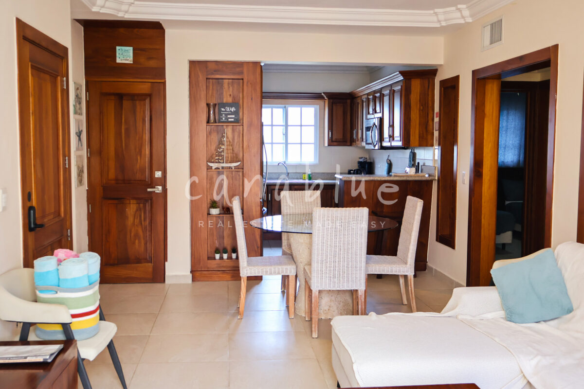 Coastal Terrace 3BR Apartment — photo 8