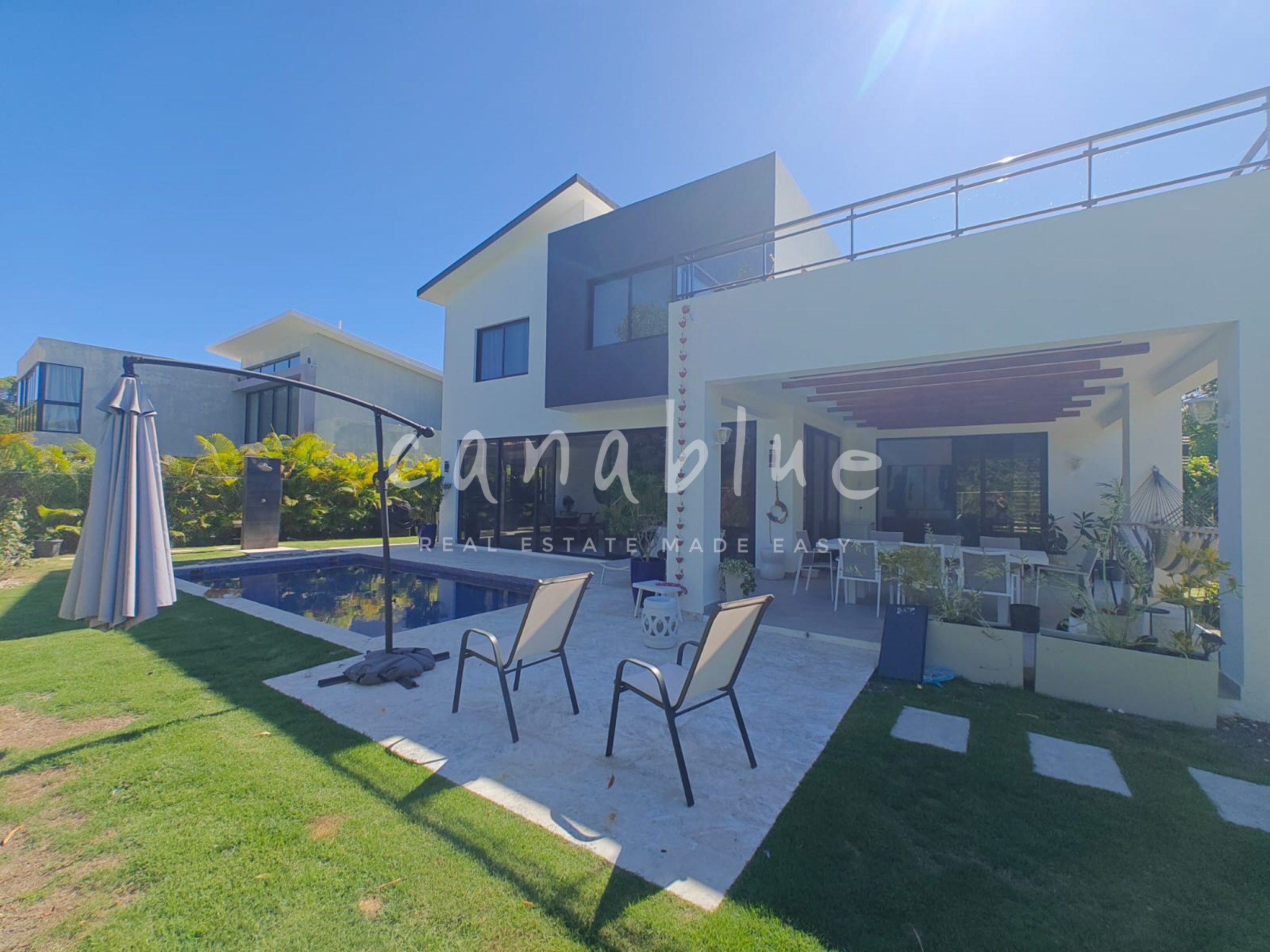 Modern Oasis Villa