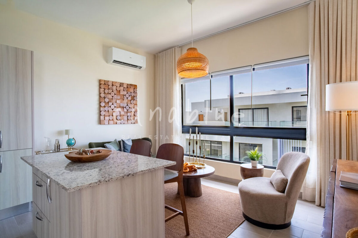 Elevated Living at Panorama — photo 3