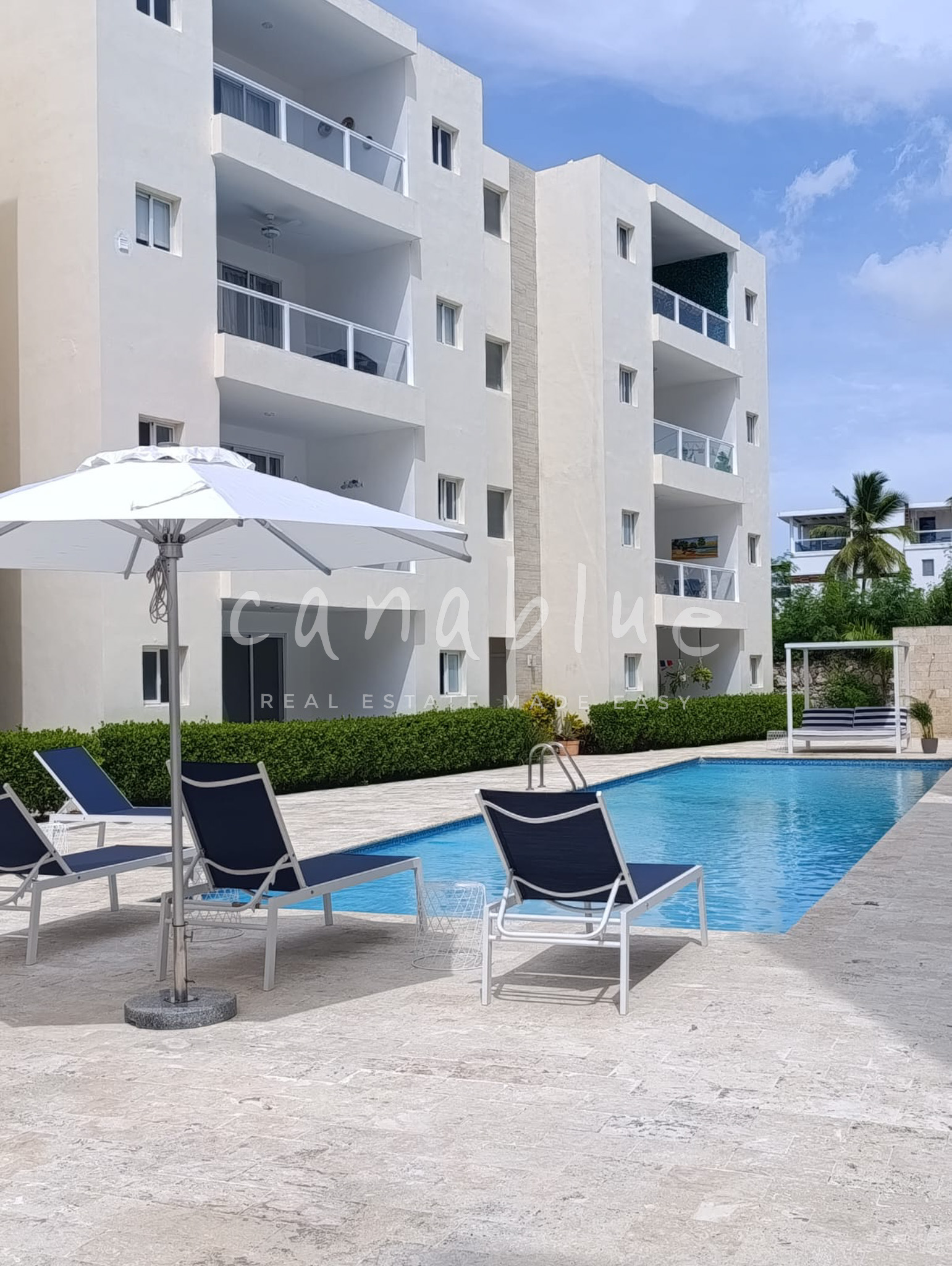 2BR Condo Near the Beach