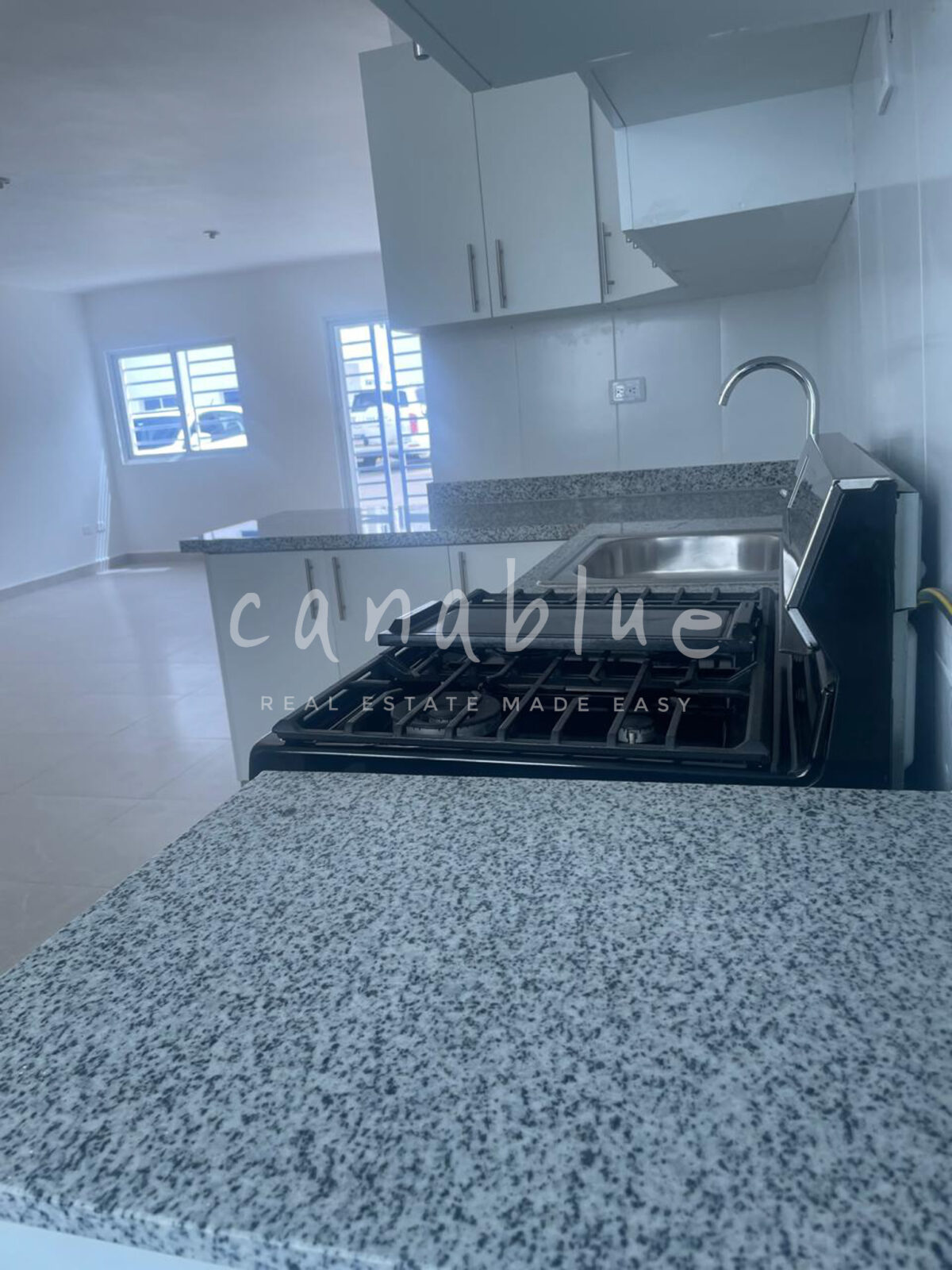First Floor Comfort in Selene — photo 7