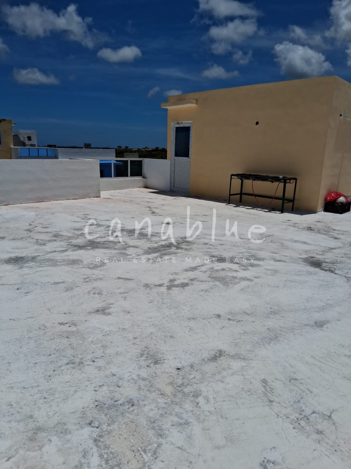 Spacious Condo with Rooftop Terrace — photo 10