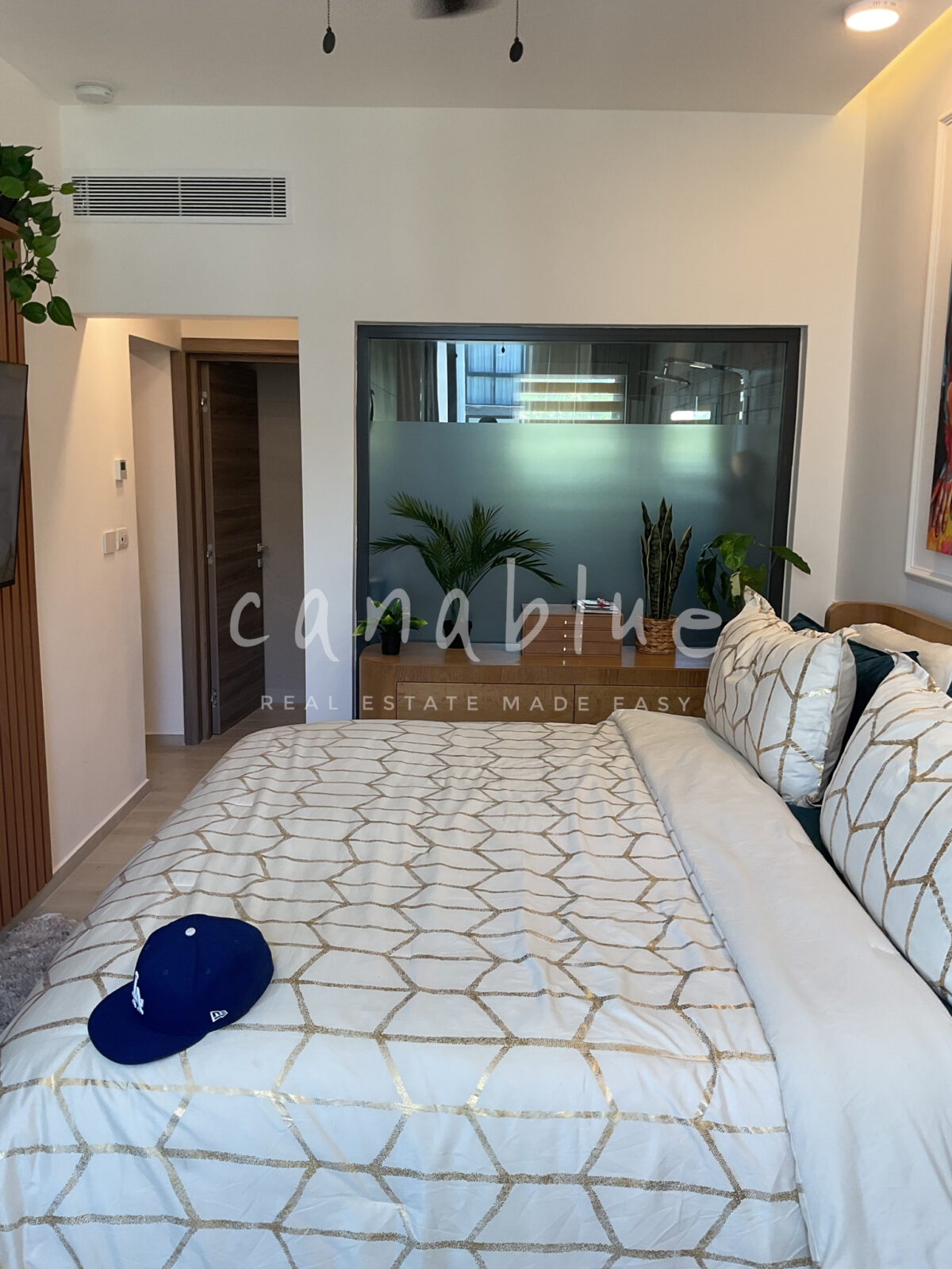 Prime Seaside Residence — photo 11