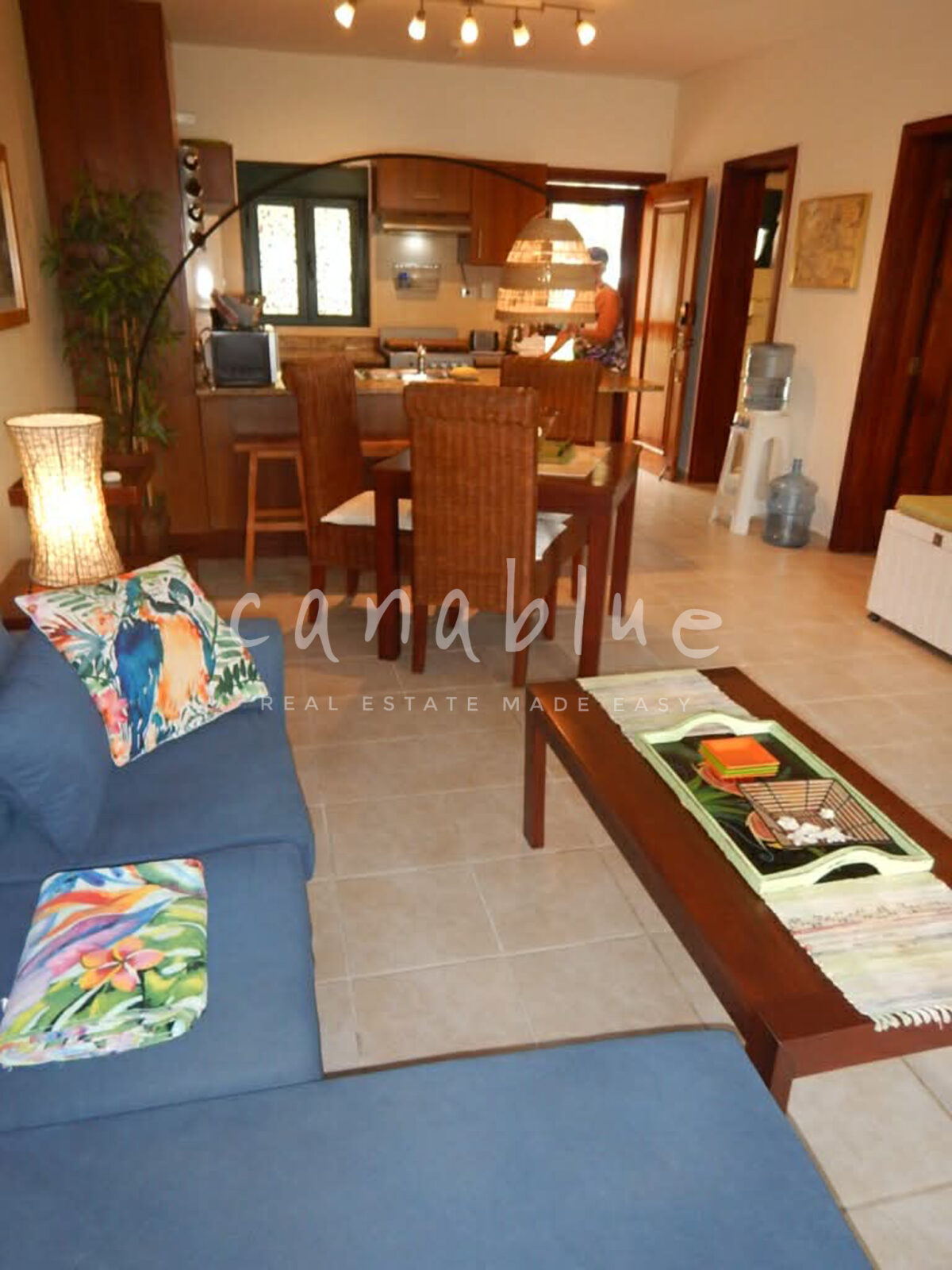 Beachfront Poolside Haven — photo 3