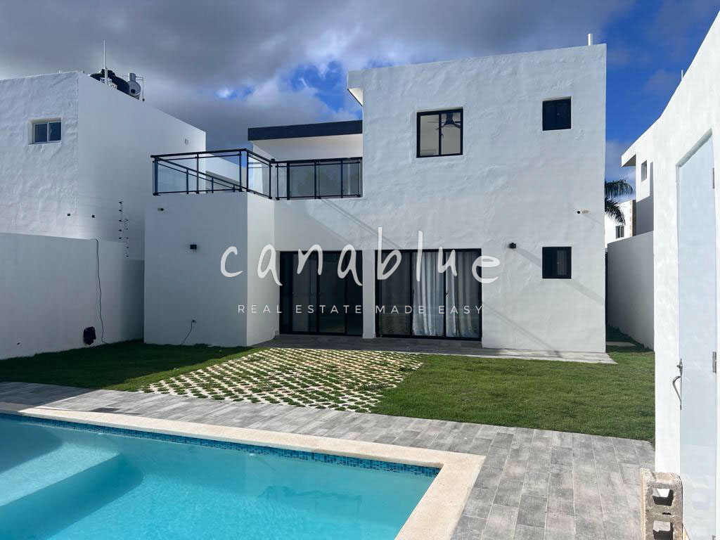 Tropical Retreat: 3BR Villa — photo 2