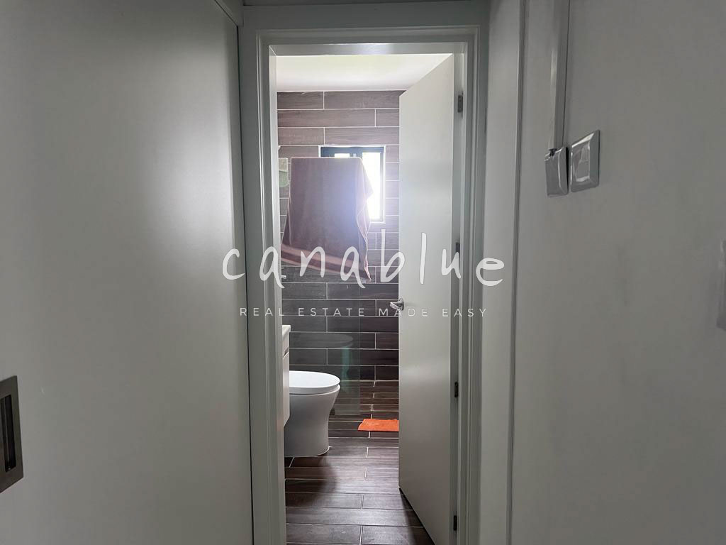 Tropical Retreat: 3BR Villa — photo 9