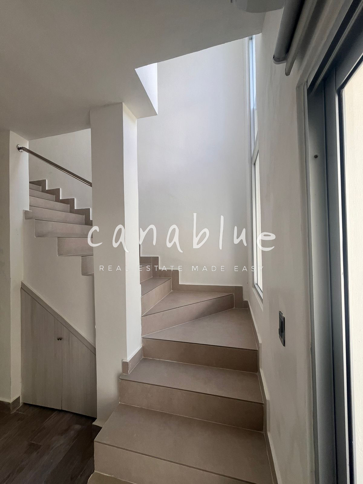 Cozy Coastal Villa in Maretta Beach — photo 9