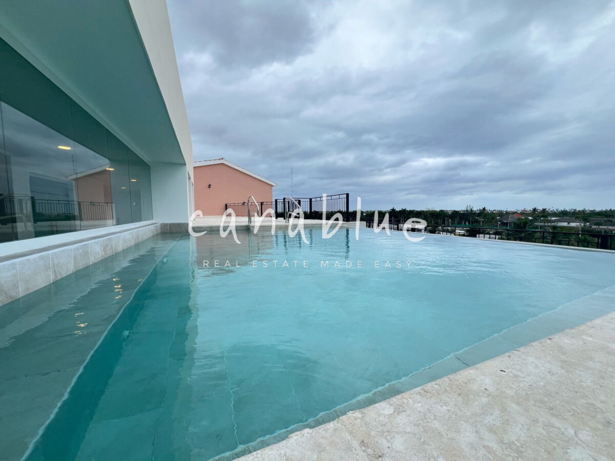 Italian Charm Condo 🚨PRICE REDUCTION🚨 — photo 3