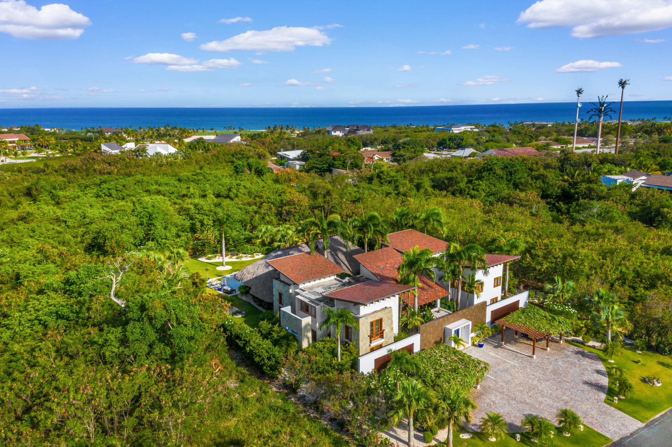 Experience Elite Living: Cap Cana’s Hidden 5 + 2 Bedroom Jewel — photo 5