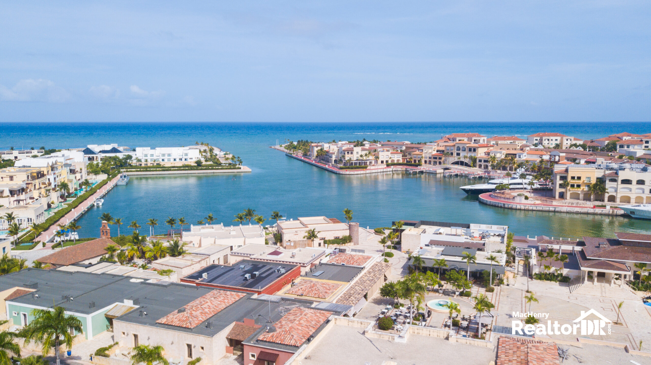 🏝️ FULLY FURNISHED STUDIO IN CAP CANA WITH STUNNING MARINA AND OCEAN VIEWS — photo 9
