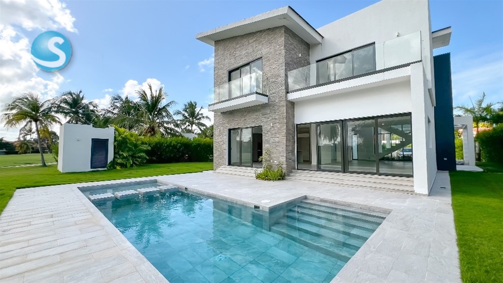 3-Bedroom Villa in Cocotal — photo 2