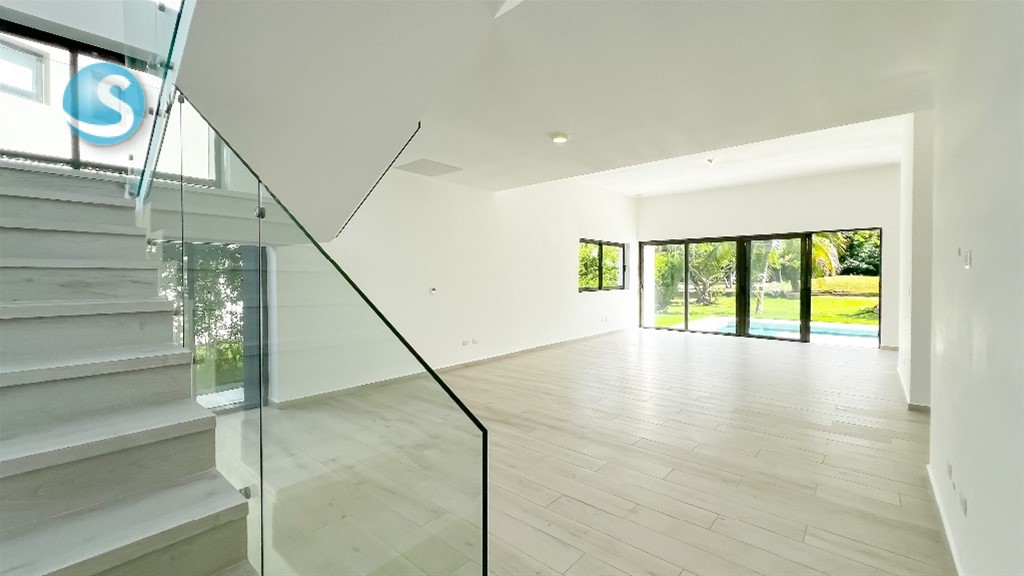 3-Bedroom Villa in Cocotal — photo 3