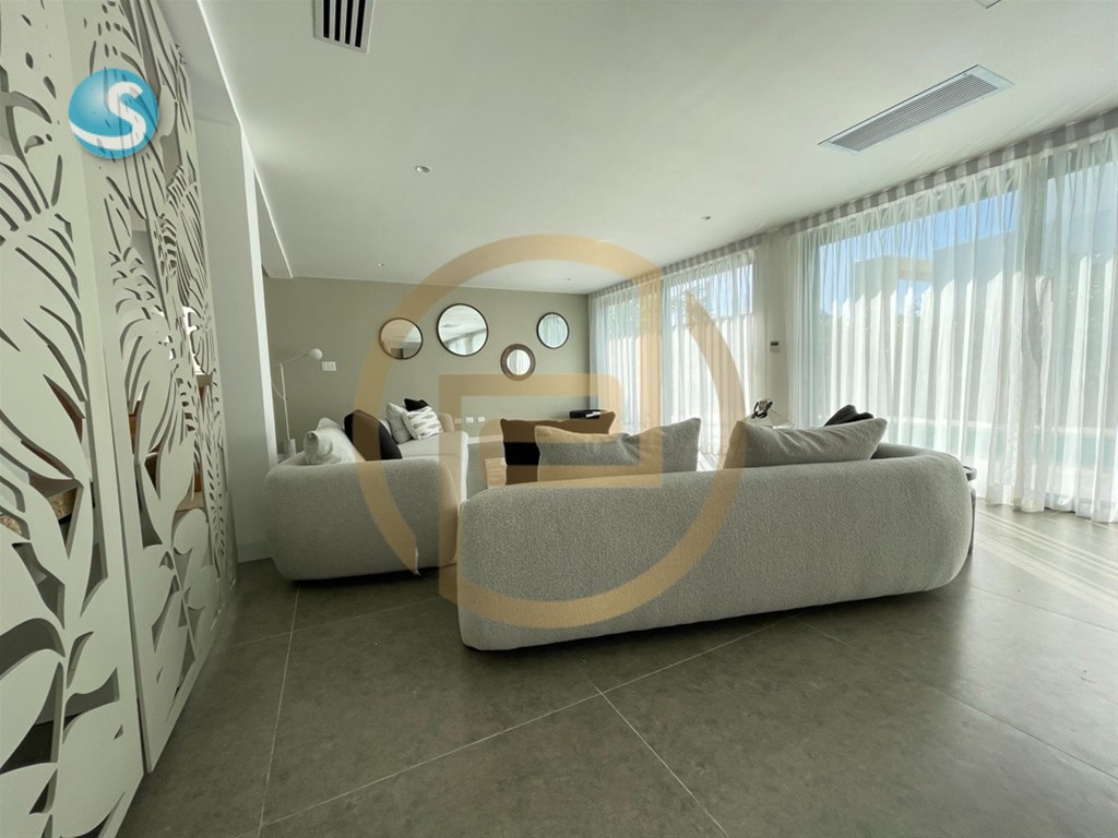 4-Bedroom Villa in Punta Cana Village — photo 2