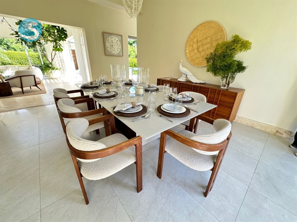 4-Bedroom Villa in Punta Cana Village — photo 2
