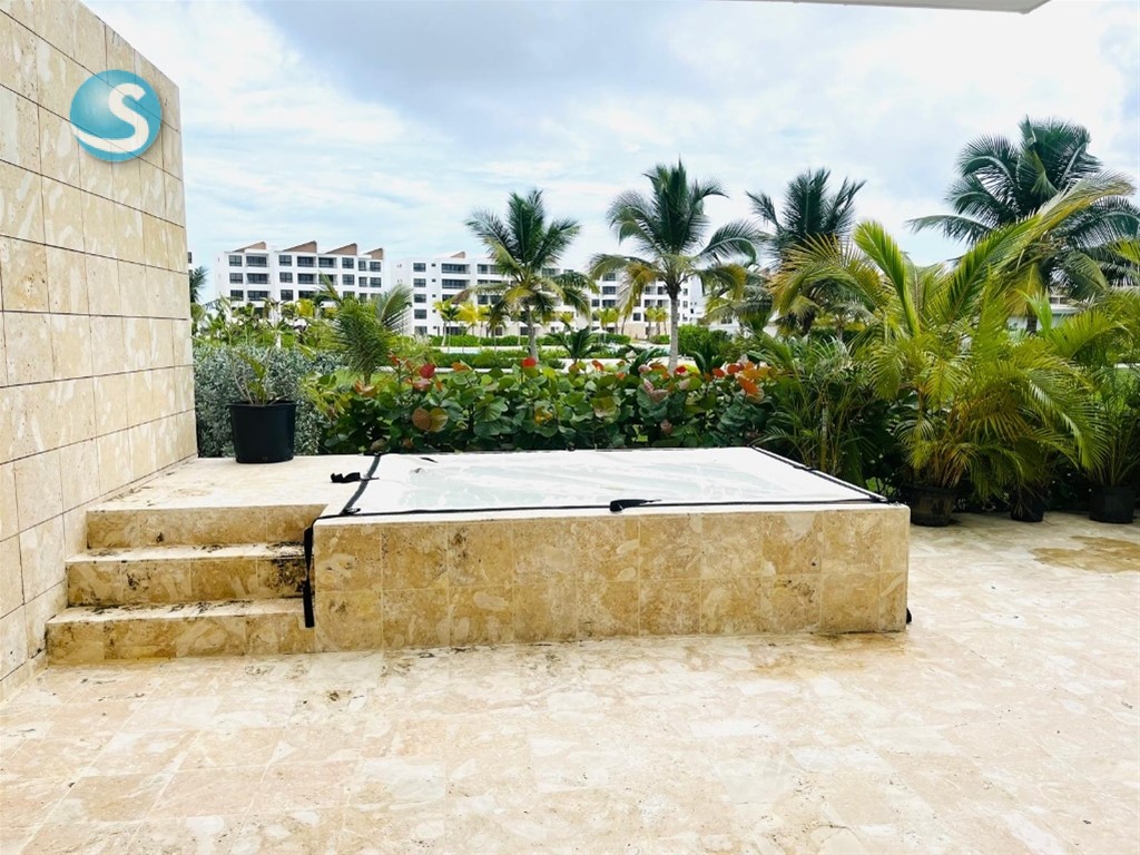 2-Bedroom Apartment in Bávaro — photo 2
